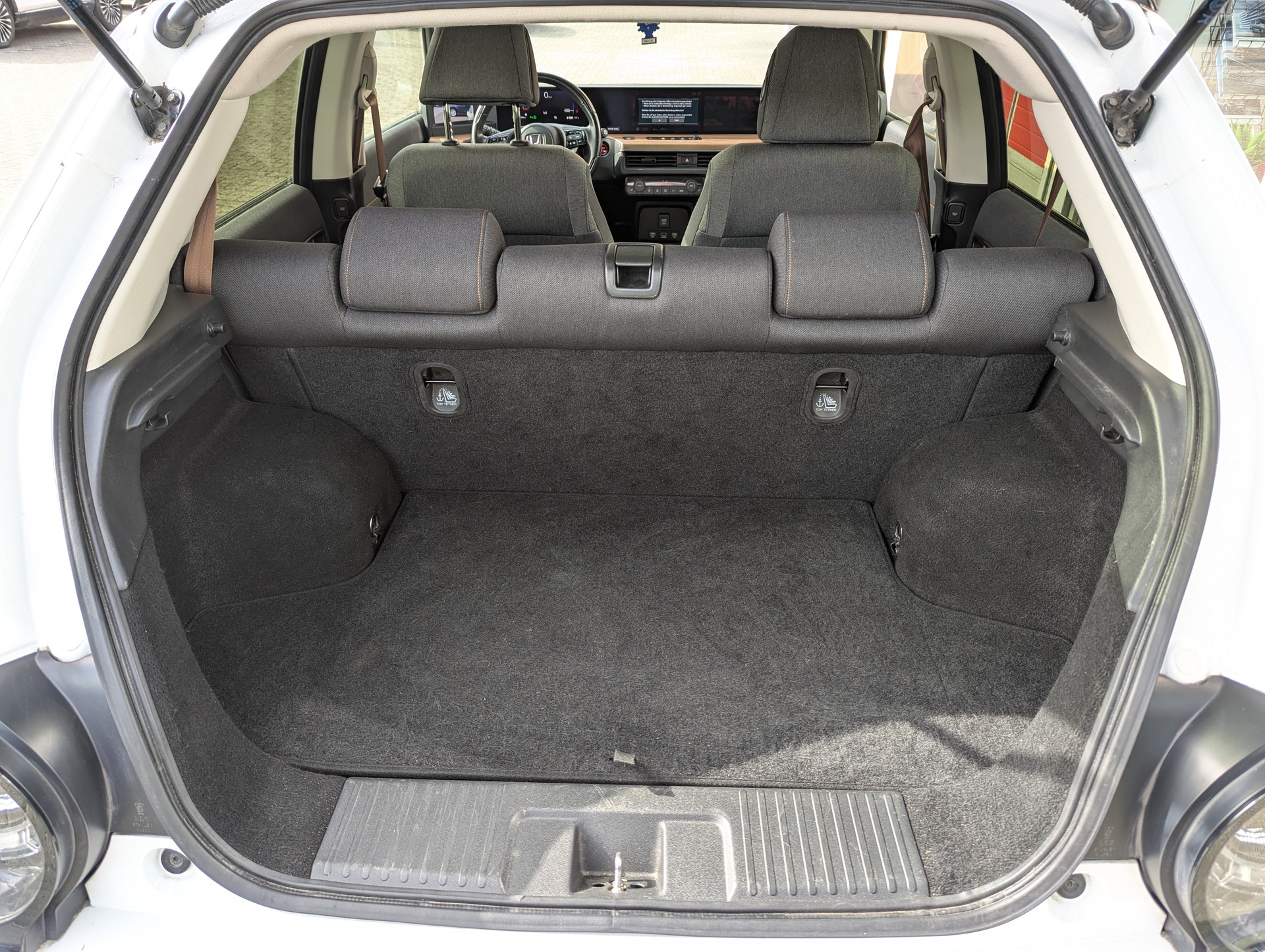 HONDA e Advance-image-7