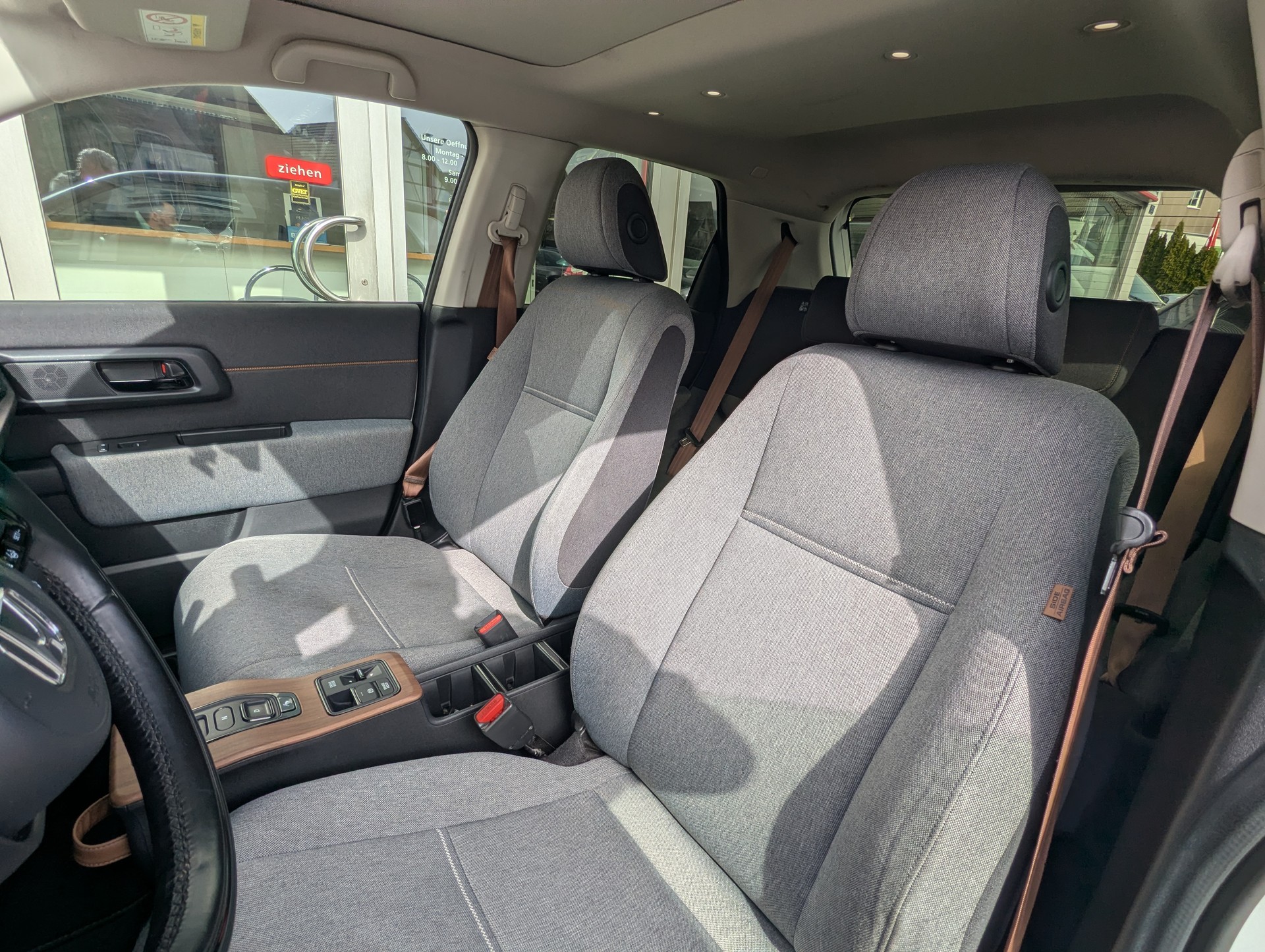 HONDA e Advance-image-12
