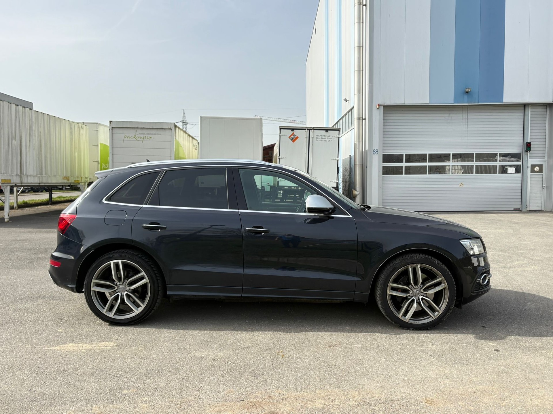 AUDI SQ5 3.0 TDI quattro tiptronic-image-11