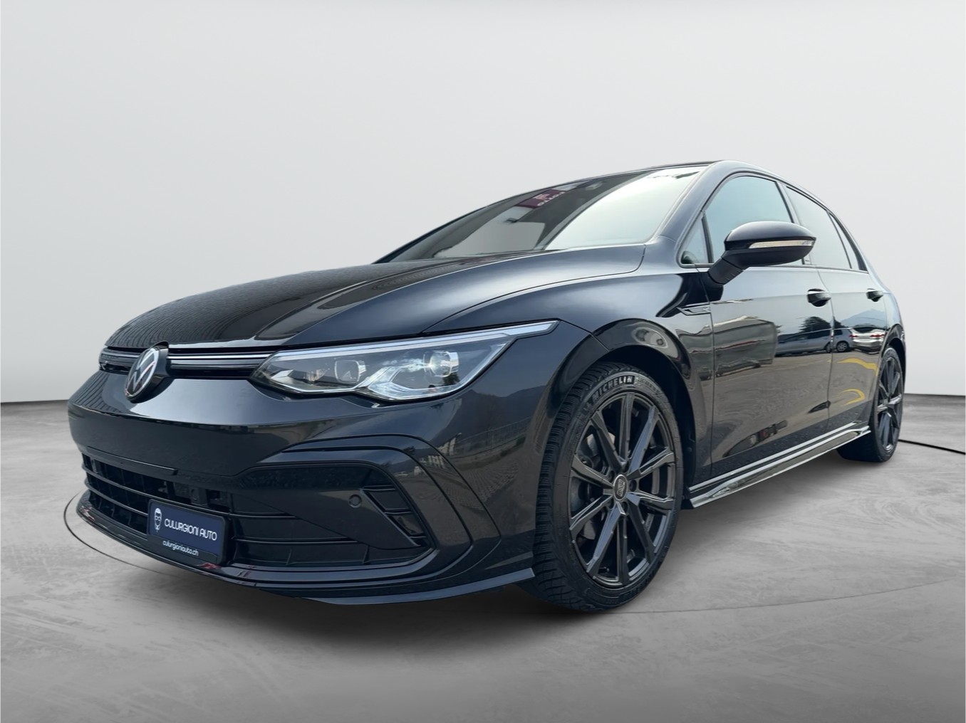 VW Golf 1.5 eTSI mHEV ACT R-Line DSG-image-0