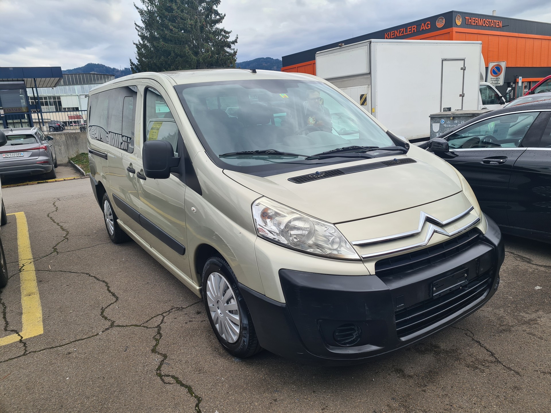 CITROEN Jumpy 2.0 HDi L1H1-image-1