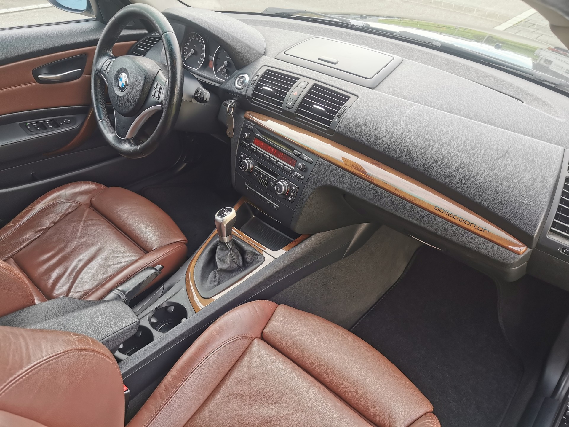 BMW 118d-image-8