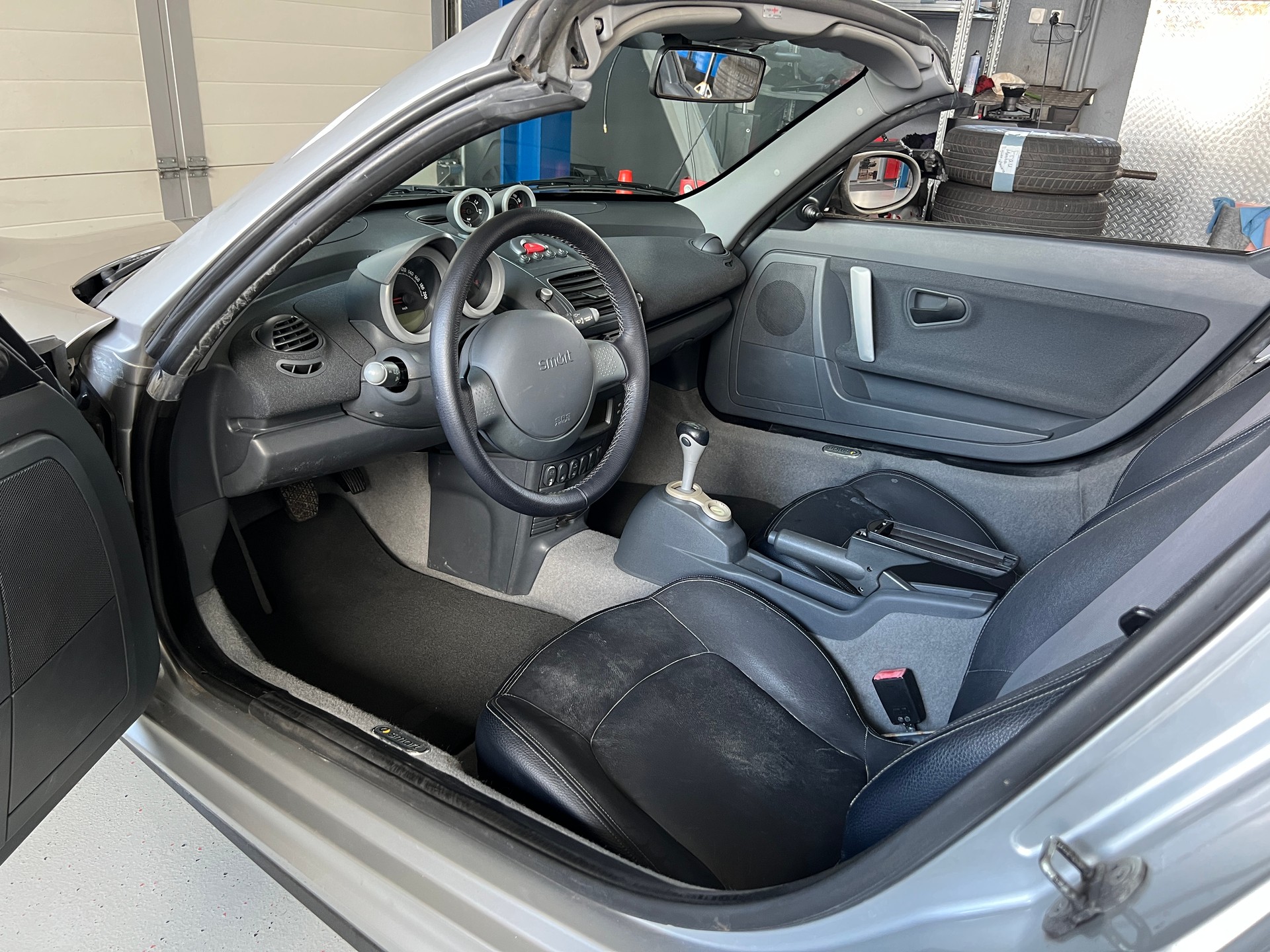 SMART roadster-coupé-image-10