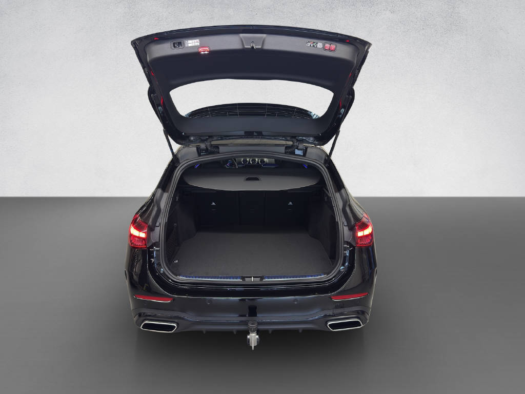 MERCEDES-BENZ C 220 d AMG Line 4Matic Swiss Star T-Modell-image-7