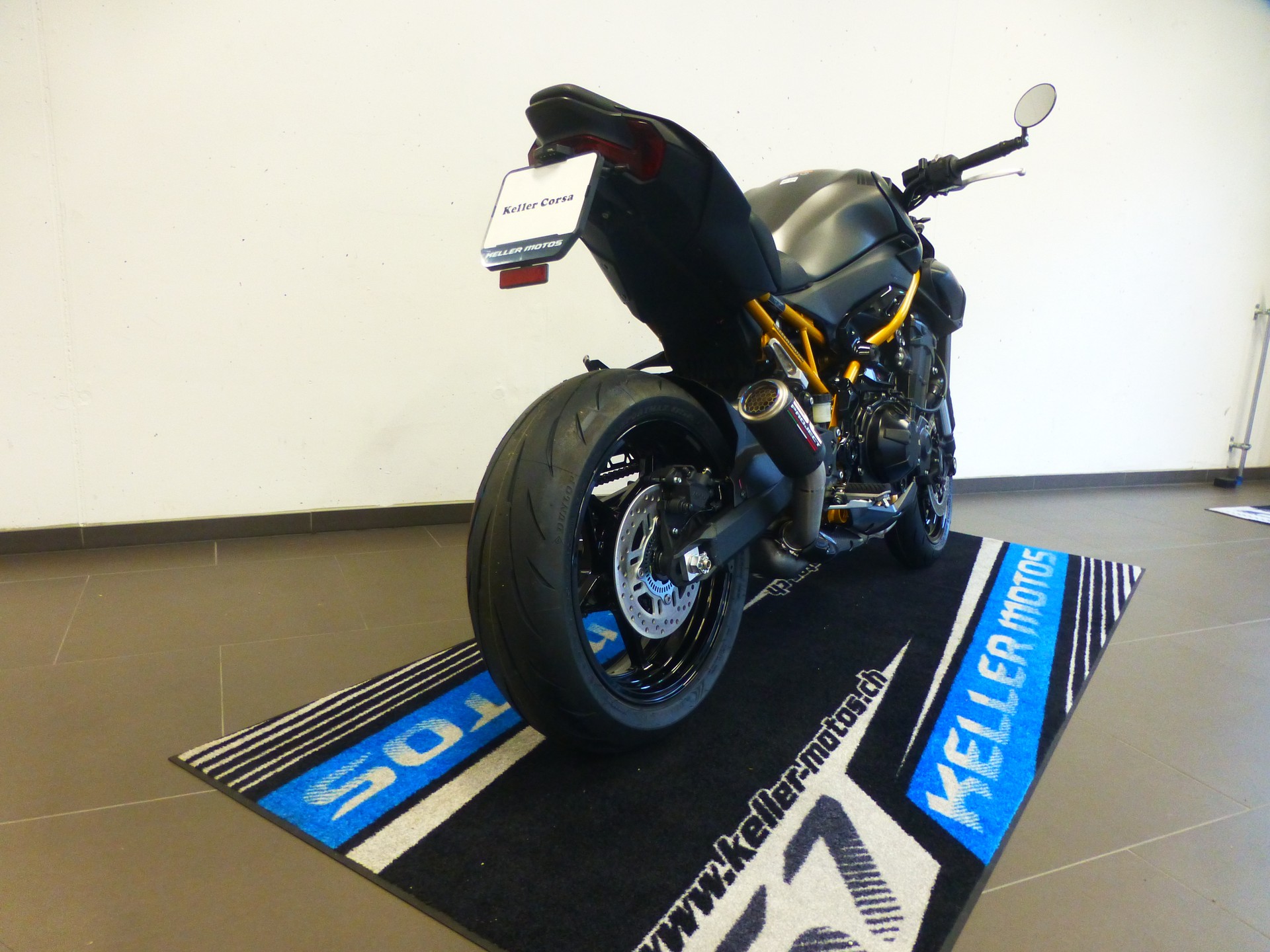 KAWASAKI Z 900 (35kW) Platin Edition-image-12