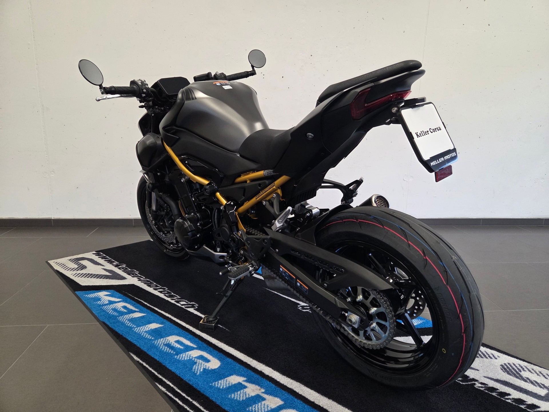 KAWASAKI Z 900 (35kW) Platin Edition-showroom-element-2
