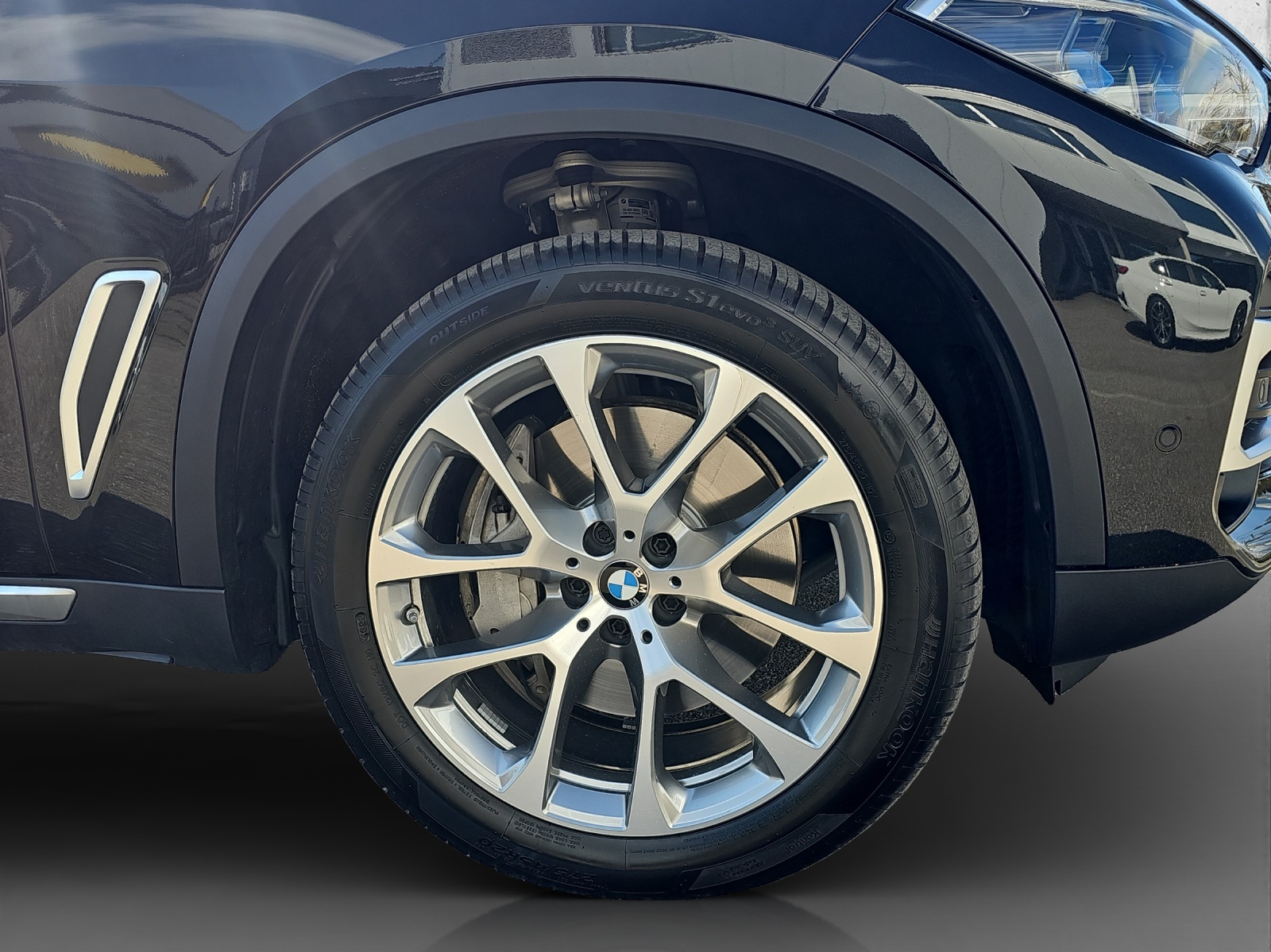 BMW X5 xDrive 48V 40d xLine-image-8