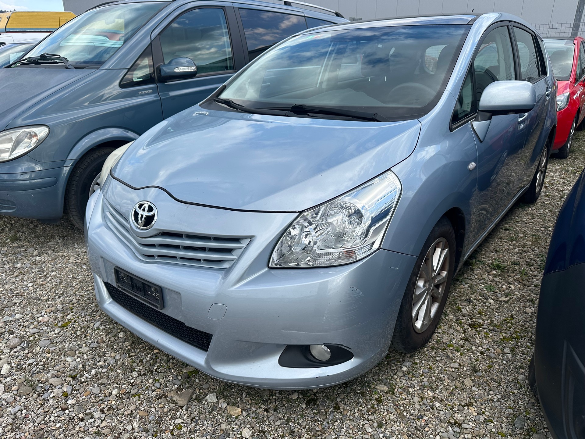 TOYOTA Verso 2.0 D-4D Linea Terra-image-0
