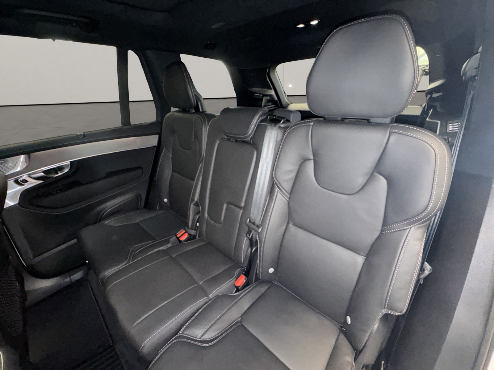 VOLVO XC90 2.0 T8 TE XCLUSIVE Edition Dark eAWD-image-12
