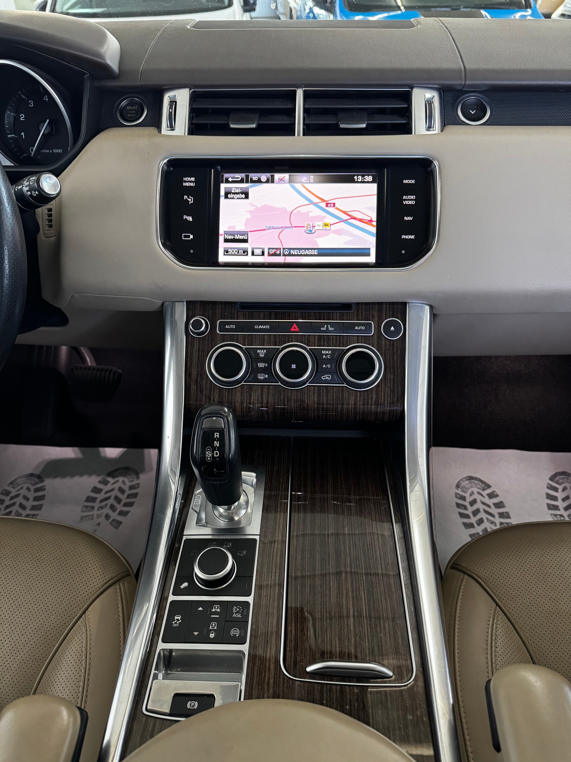 LAND ROVER Range Rover Sport 3.0 V6 SC HSE Automatic-image-15