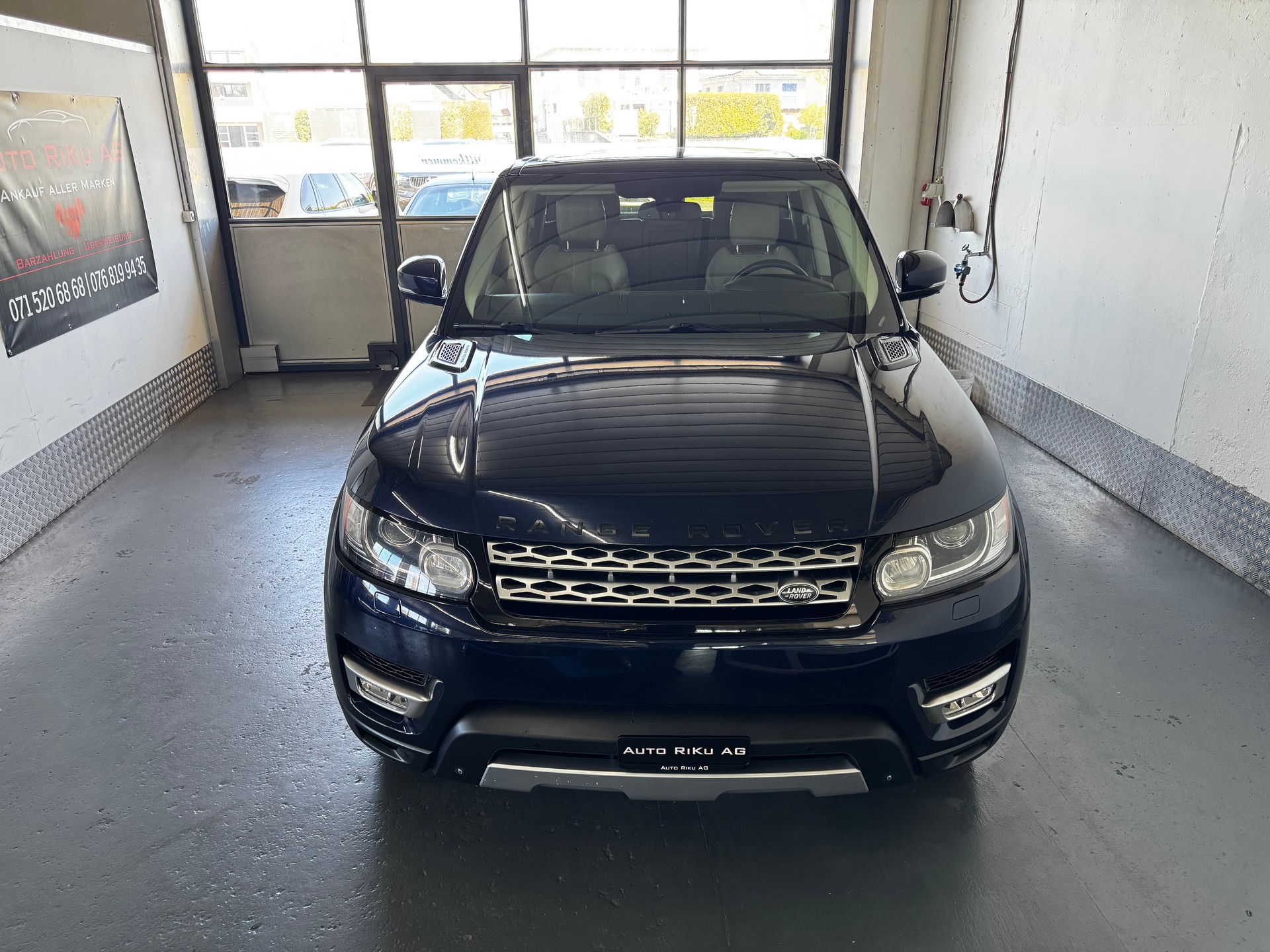 LAND ROVER Range Rover Sport 3.0 V6 SC HSE Automatic-showroom-element-3