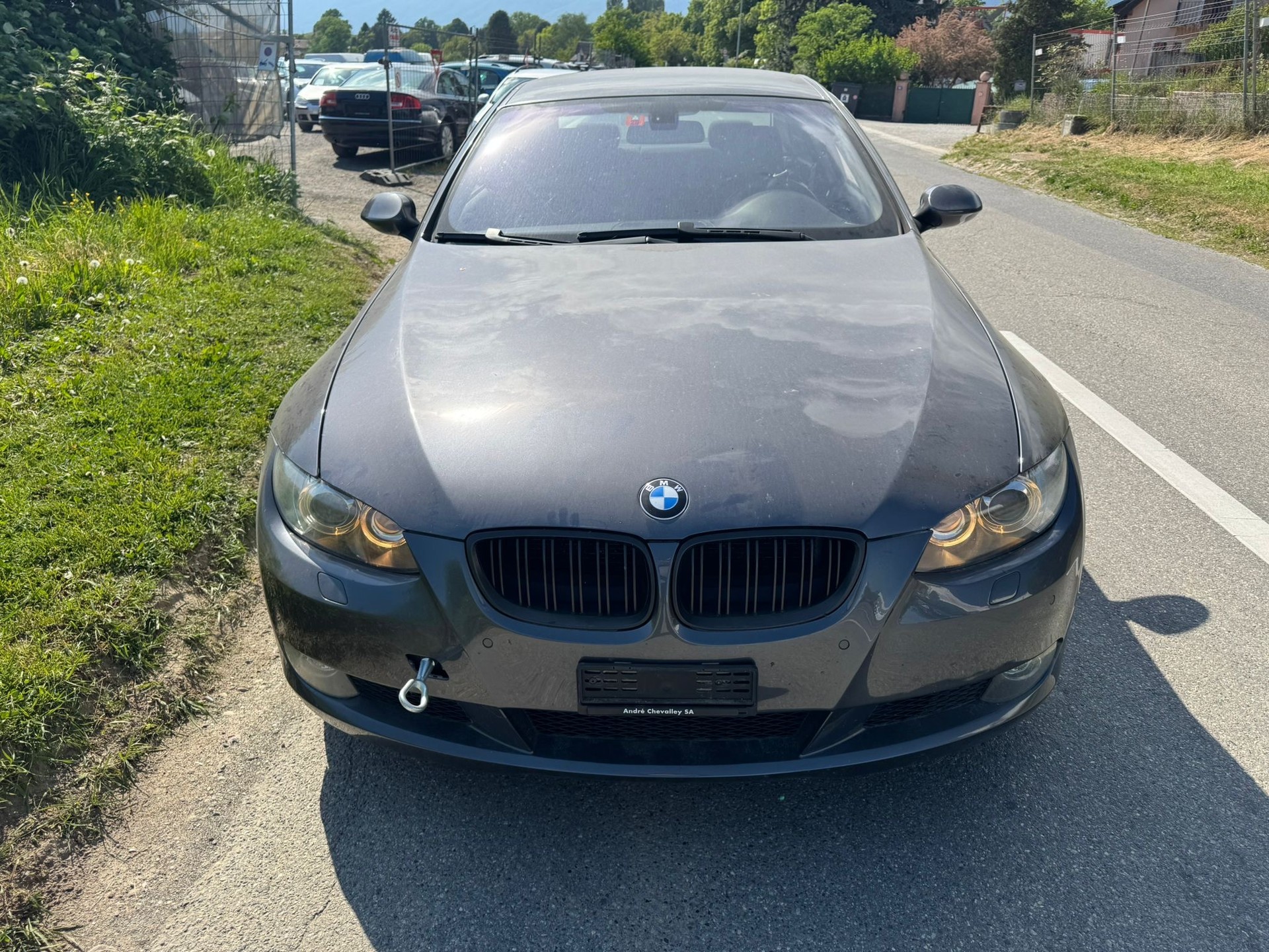 BMW 325xi Coupé-image-0