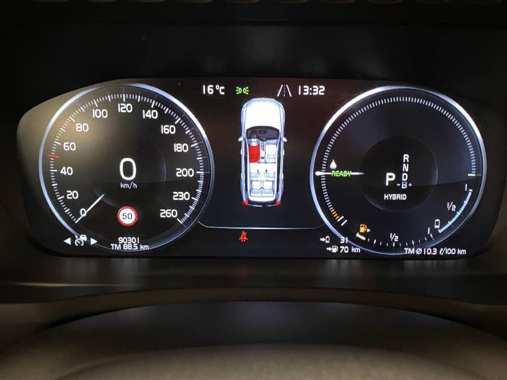 VOLVO XC90 2.0 T8 TE Inscription 7P. eAWD-image-8