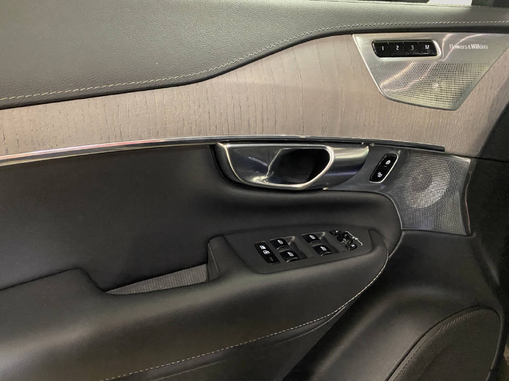 VOLVO XC90 2.0 T8 TE Inscription 7P. eAWD-image-11