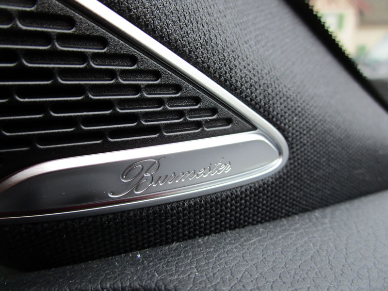 MERCEDES-BENZ CLA Shooting Brake 250 e 8G-DCT AMG Line-image-24