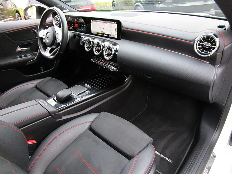 MERCEDES-BENZ CLA Shooting Brake 250 e 8G-DCT AMG Line-image-13