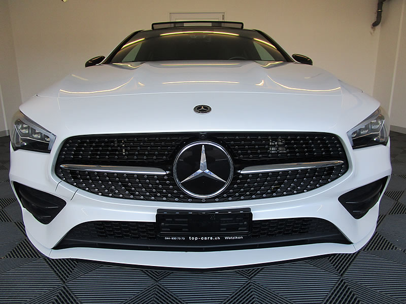 MERCEDES-BENZ CLA Shooting Brake 250 e 8G-DCT AMG Line-image-9