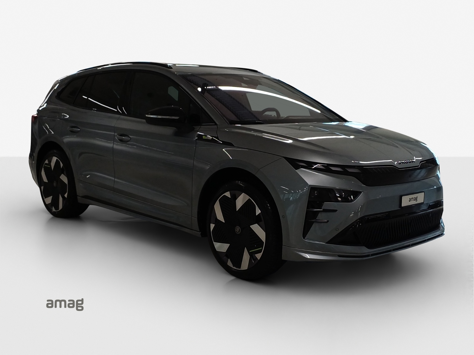 SKODA Enyaq 4x4 RS-image-5