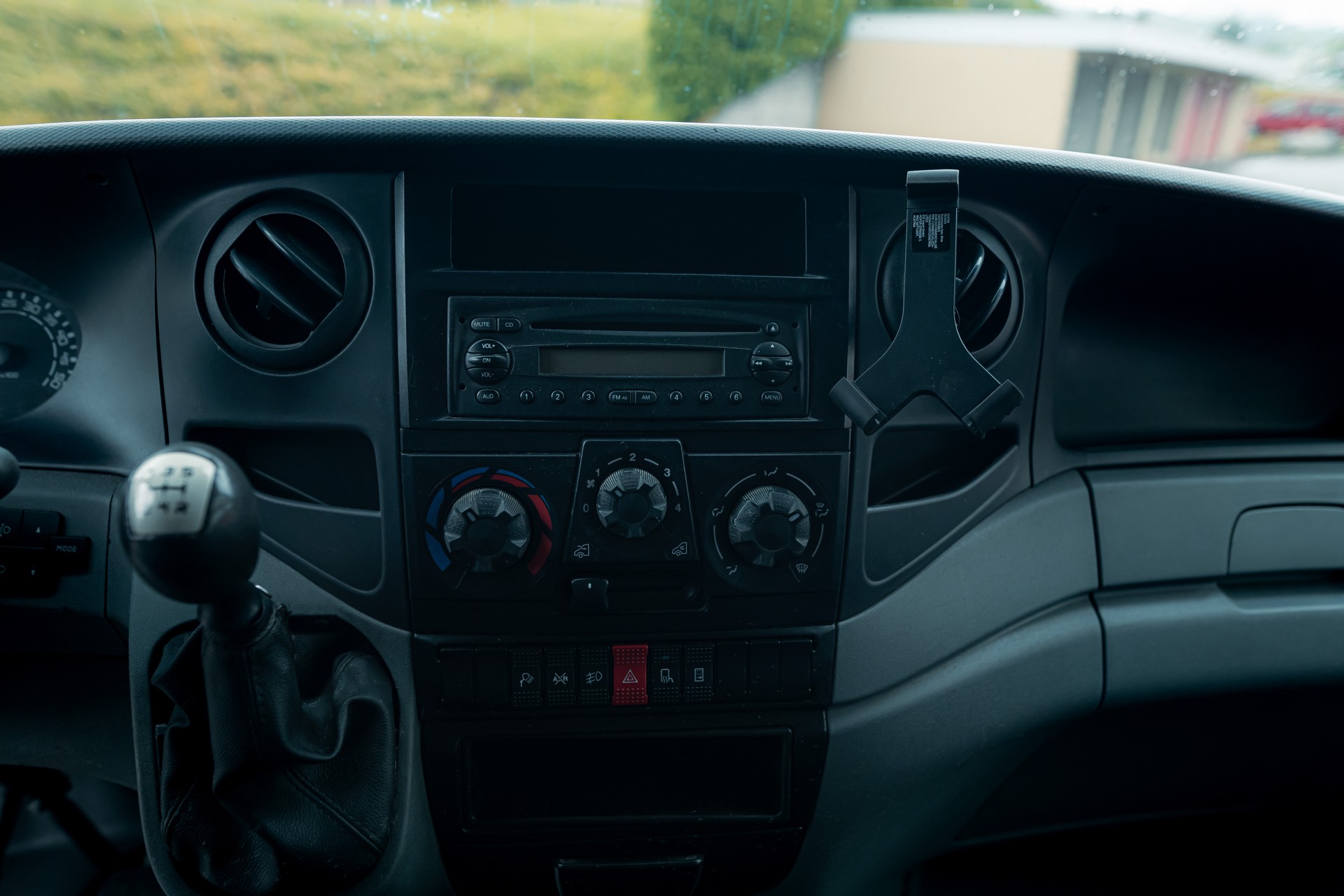 IVECO 35 C 12 V GJBA46A2B1-image-10