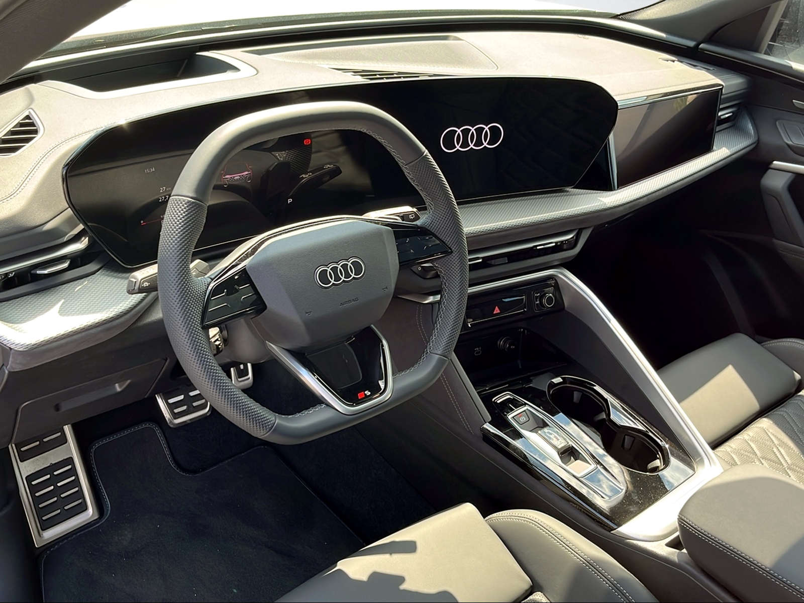 AUDI SQ5 SUV TFSI quat. 270 kW S t. 3000ccm 367PS/270kW 6 Zylinder V6 TFSI Benzin / mHEV-image-10
