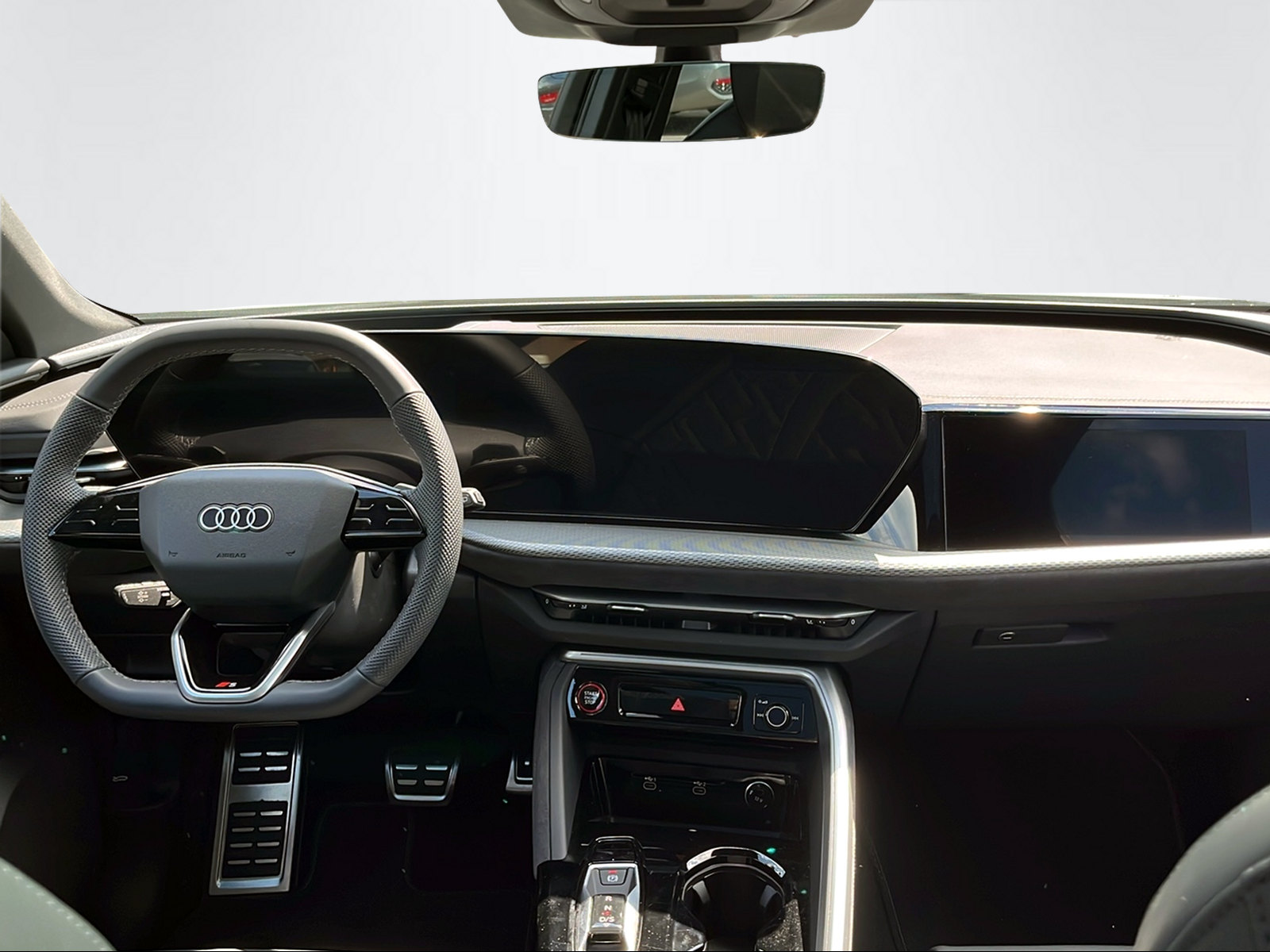 AUDI SQ5 SUV TFSI quat. 270 kW S t. 3000ccm 367PS/270kW 6 Zylinder V6 TFSI Benzin / mHEV-image-9
