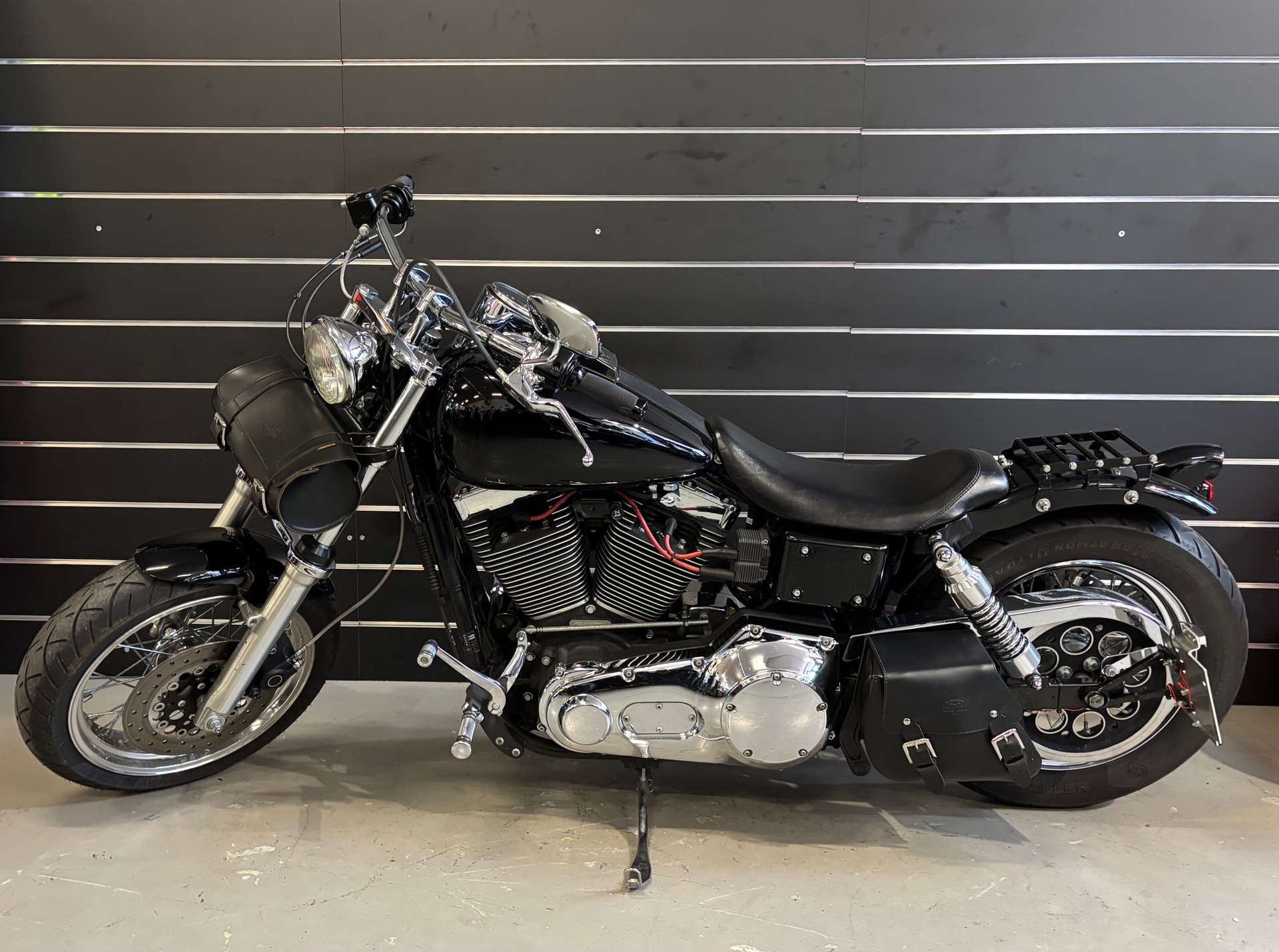 HARLEY-DAVIDSON FXDWG Dyna Wide Glide-showroom-element-1