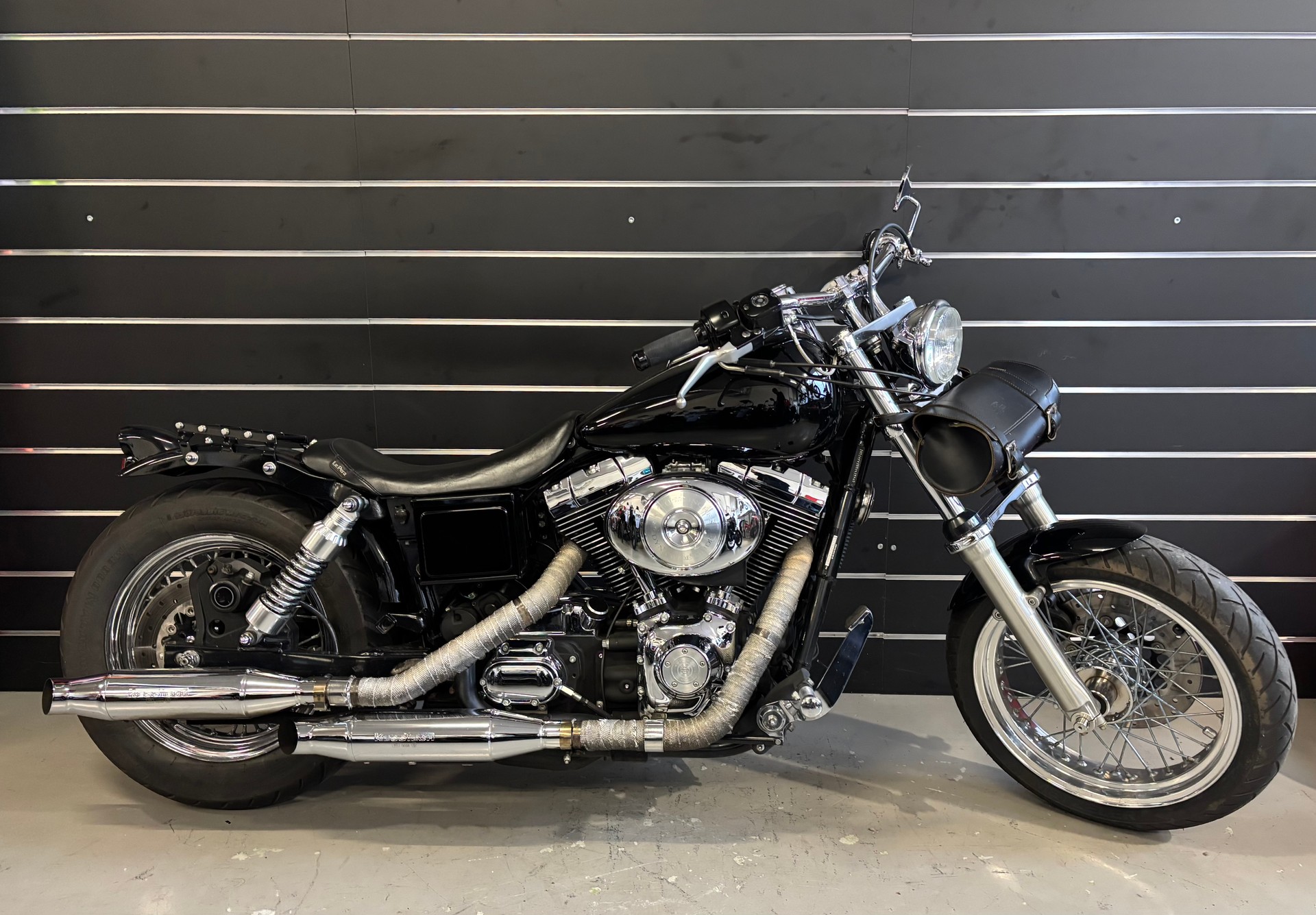HARLEY-DAVIDSON FXDWG Dyna Wide Glide