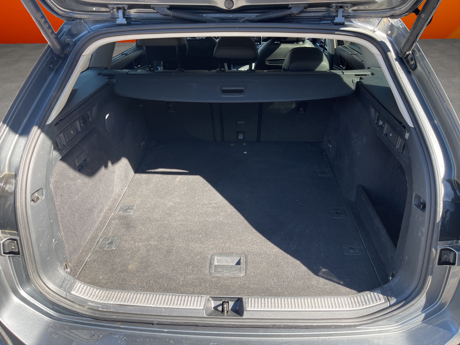 VW Passat Variant 2.0 TDI evo Elegance 4 Motion DSG *** Garantie 5ans / 150'000KM ***-image-11