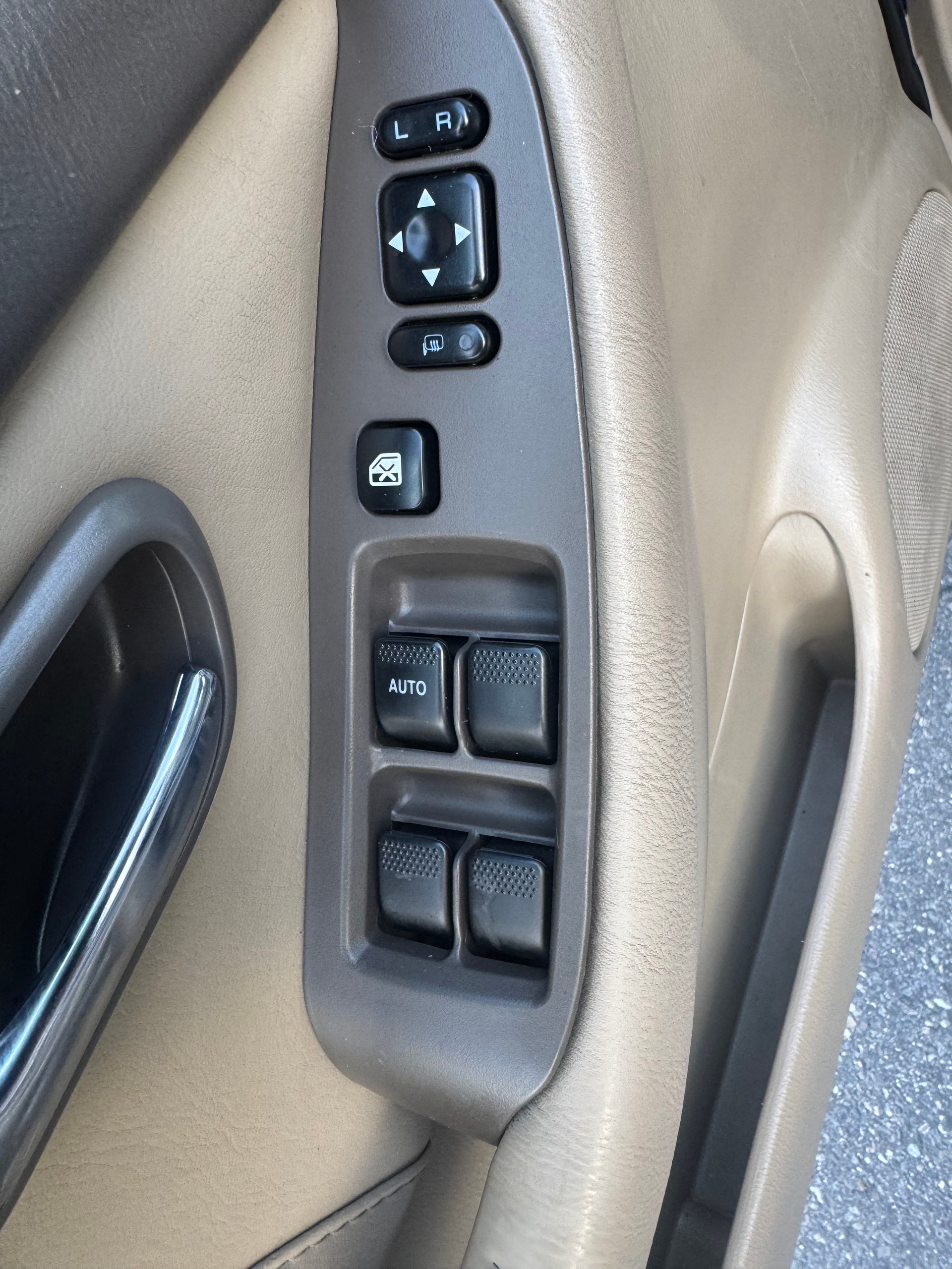 SUBARU Outback H6-3.0 AWD automatisch /Anhänger Kupplung-image-13