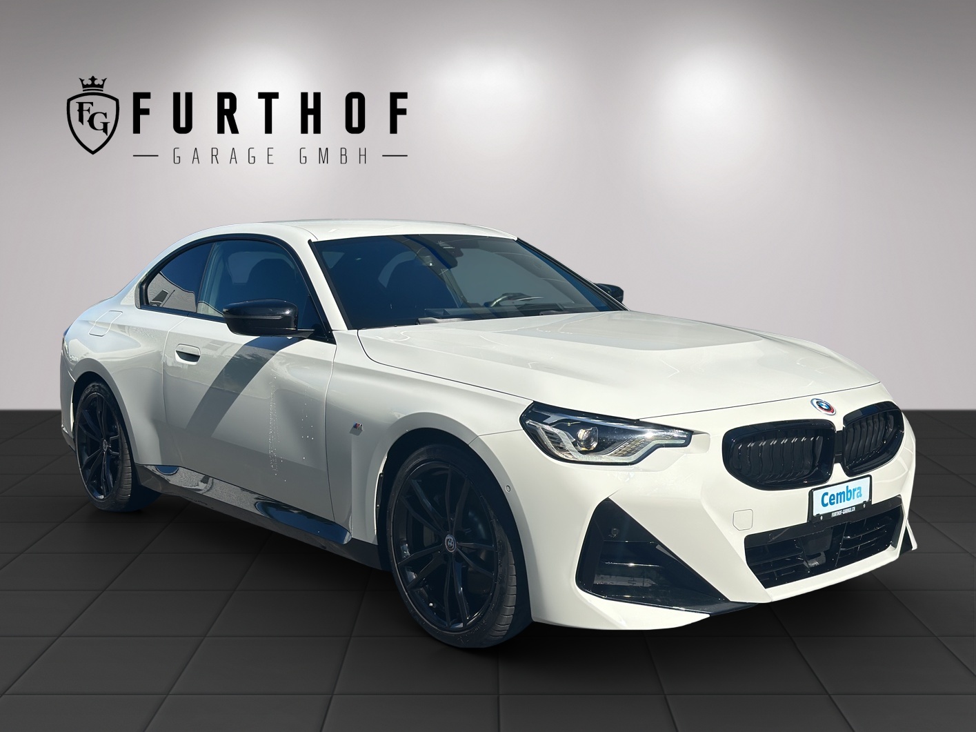 BMW 230i M Sport-showroom-element-1