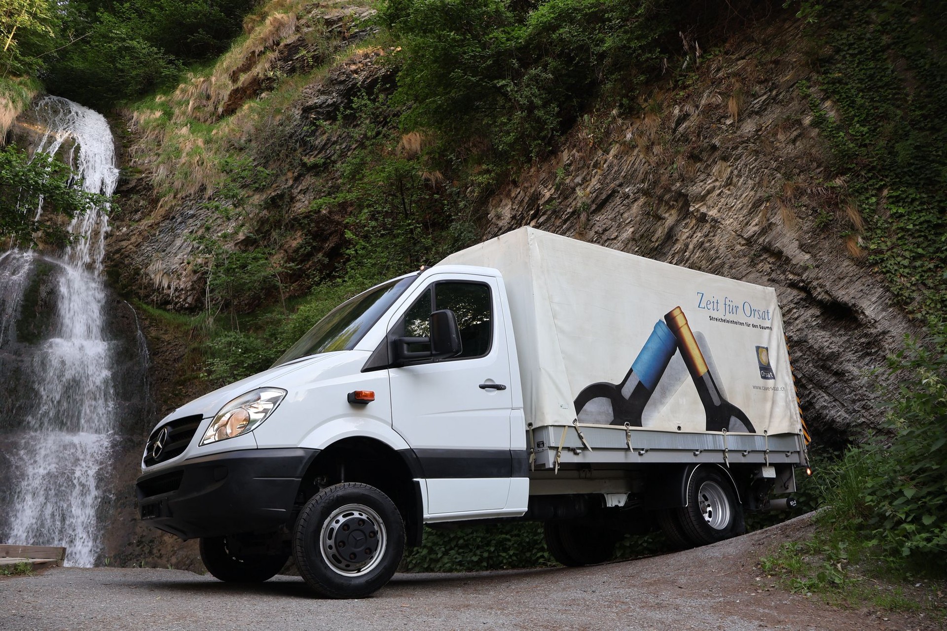 MERCEDES-BENZ Sprinter 519 CDI Lang 4x4