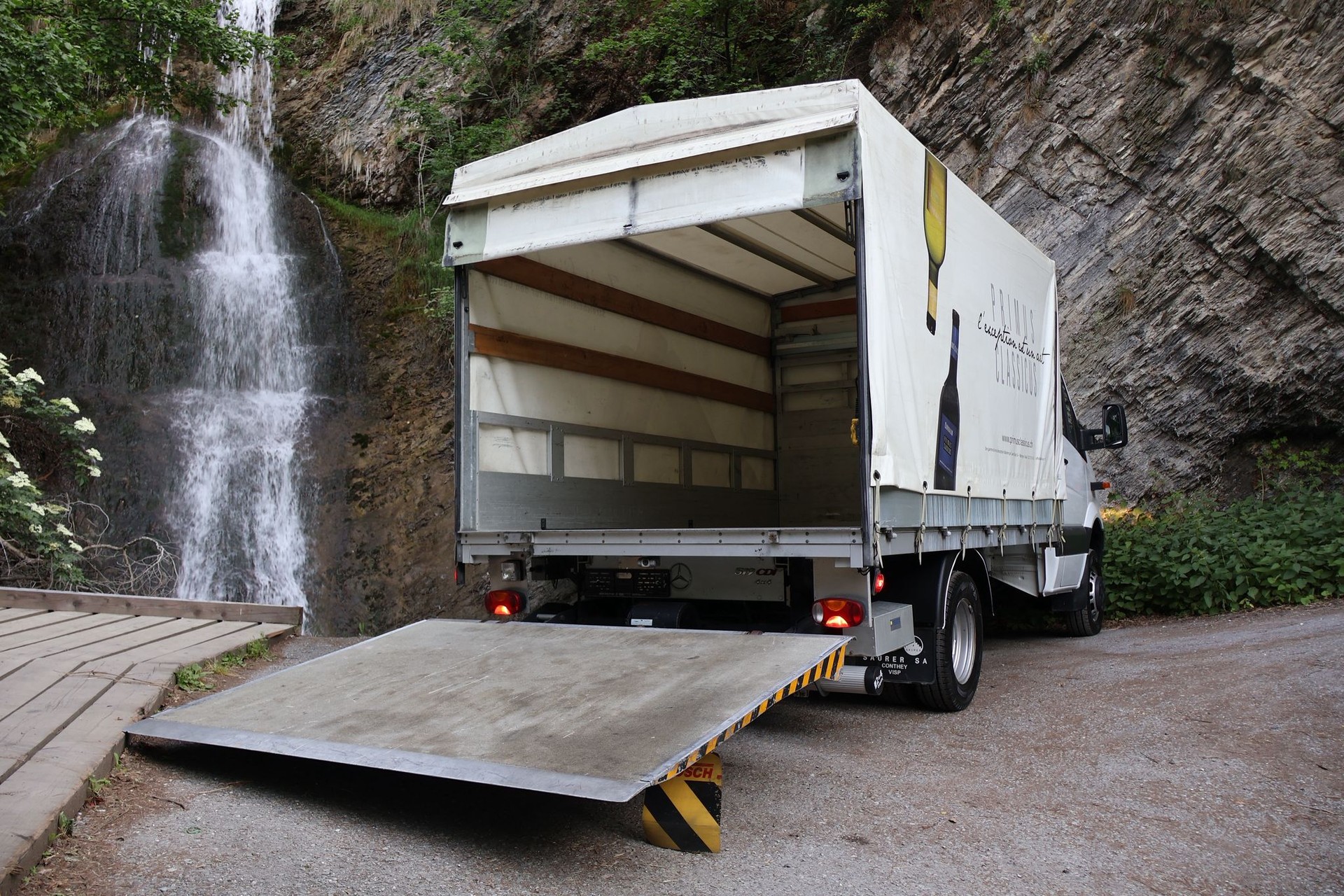 MERCEDES-BENZ Sprinter 519 CDI Lang 4x4-image-5