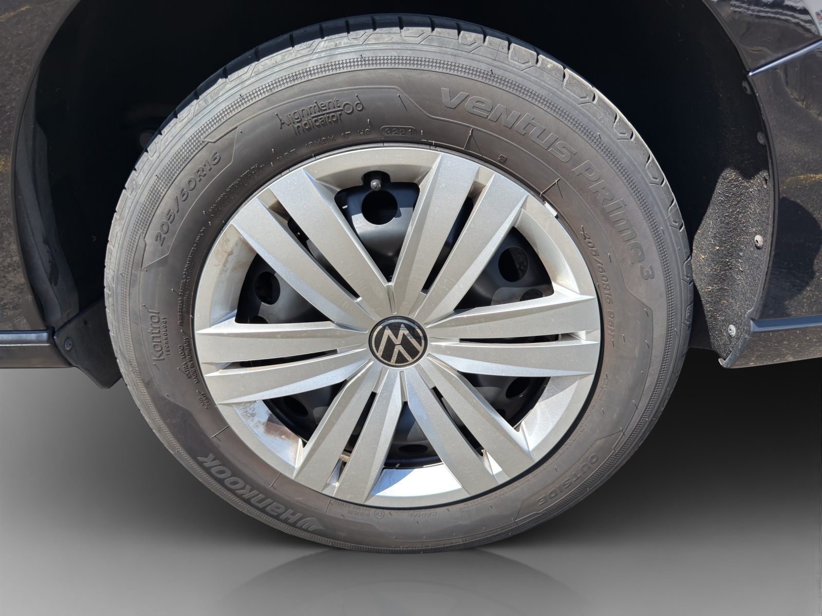 VW Caddy 2.0 TDI DSG-image-13