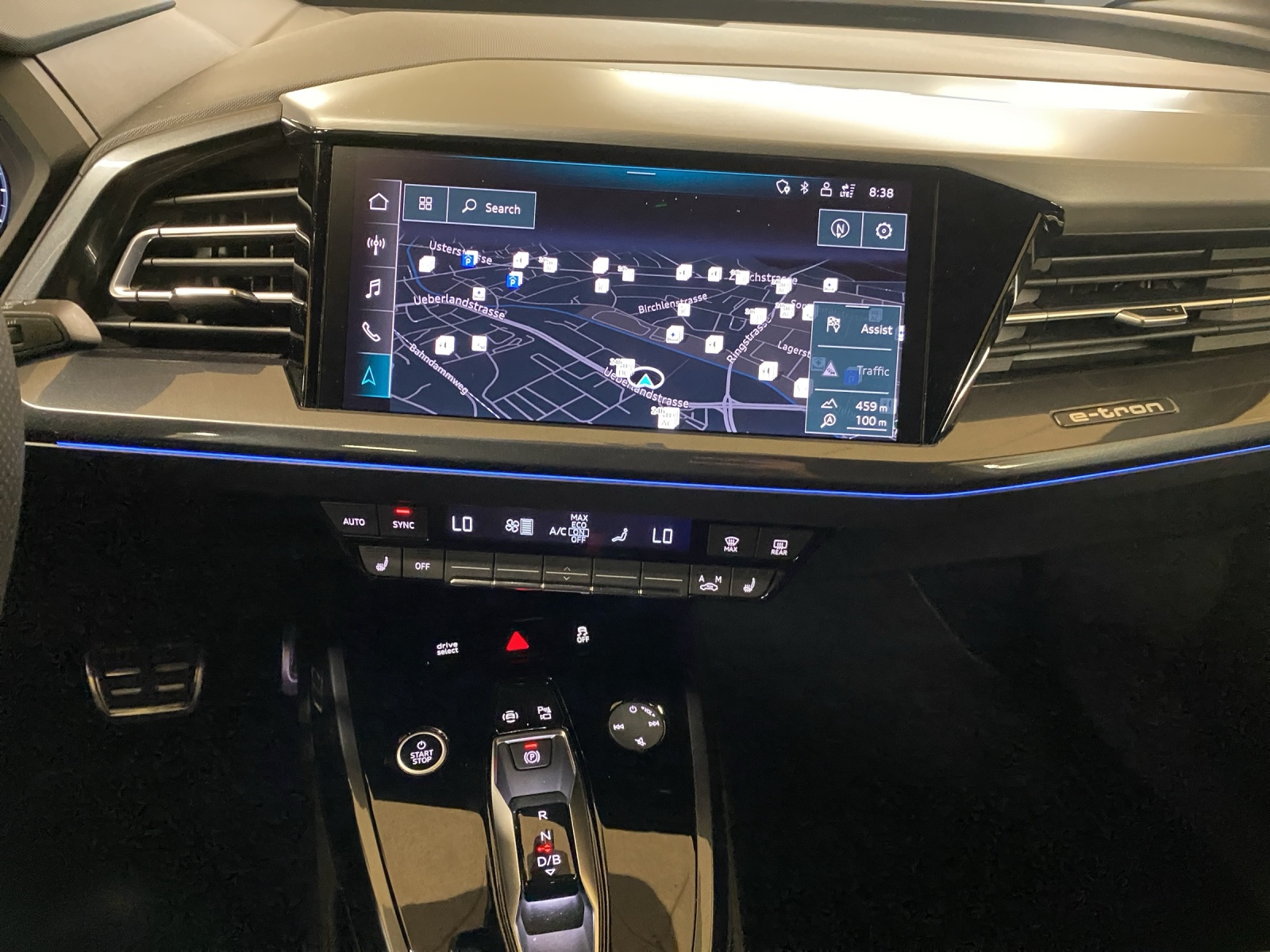 AUDI Q4 Sportback e-tron 50 quattro-image-10