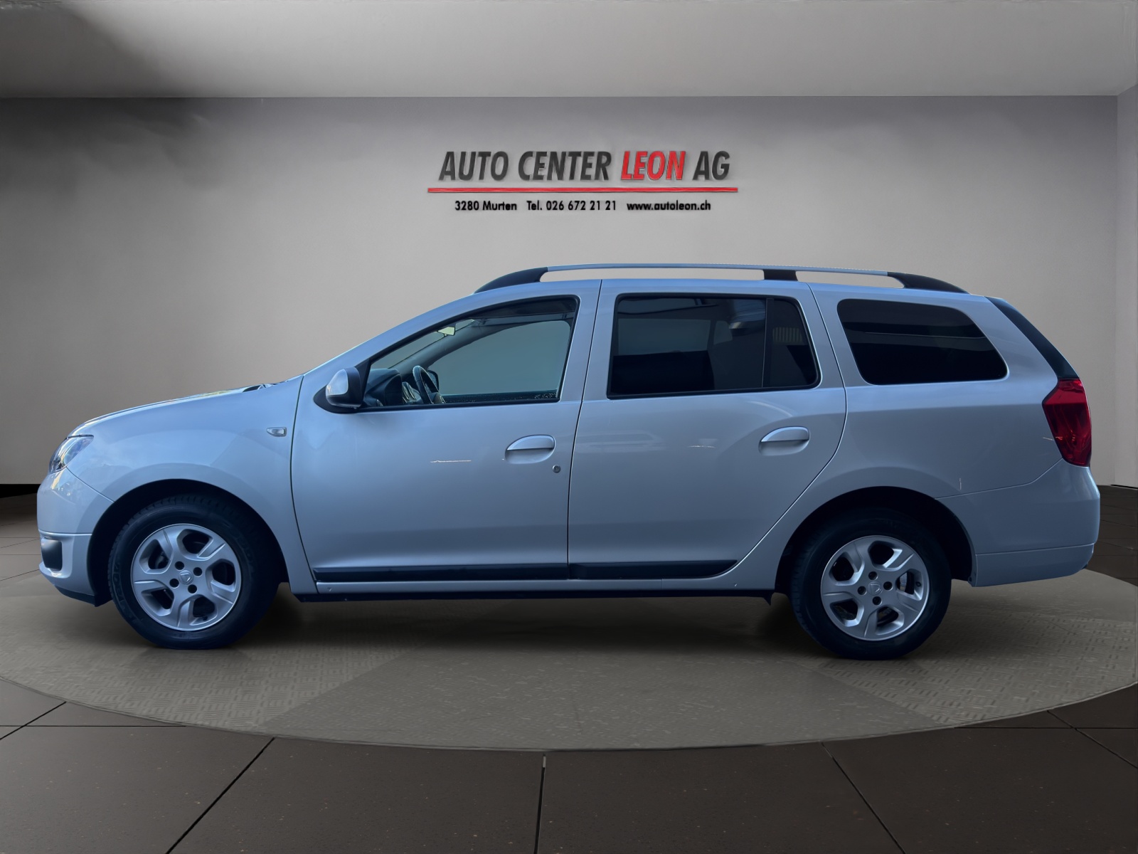 DACIA Logan MCV 0.9 Ambiance Automatic-image-2