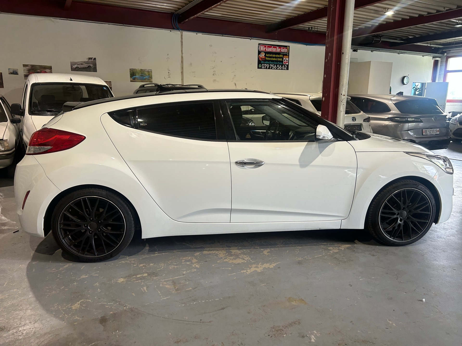 HYUNDAI Veloster 1.6 GDI-image-3
