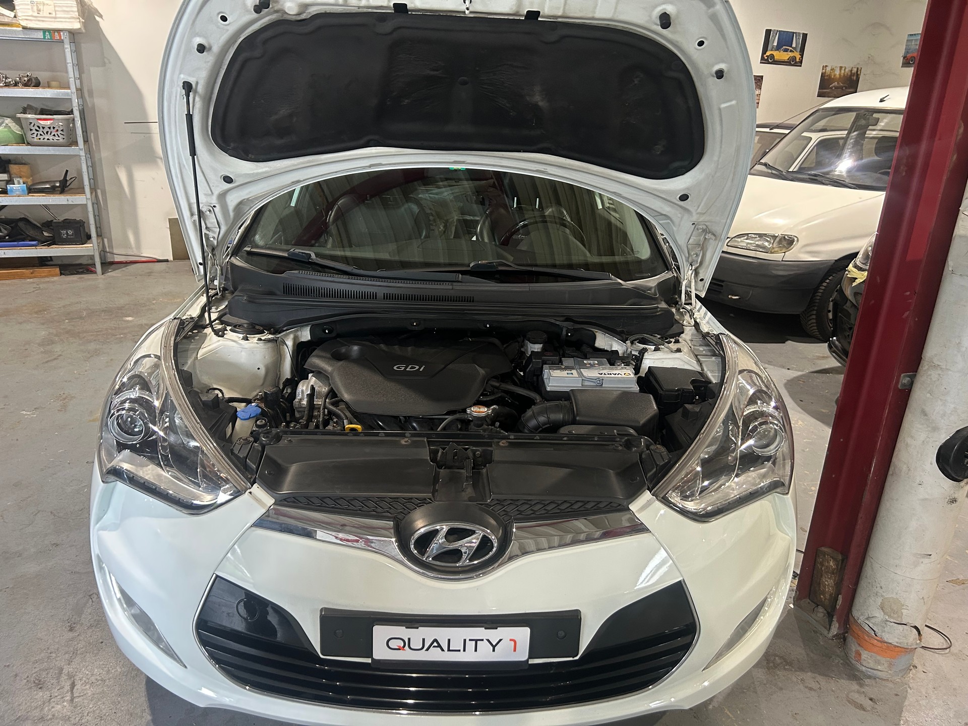 HYUNDAI Veloster 1.6 GDI-image-11