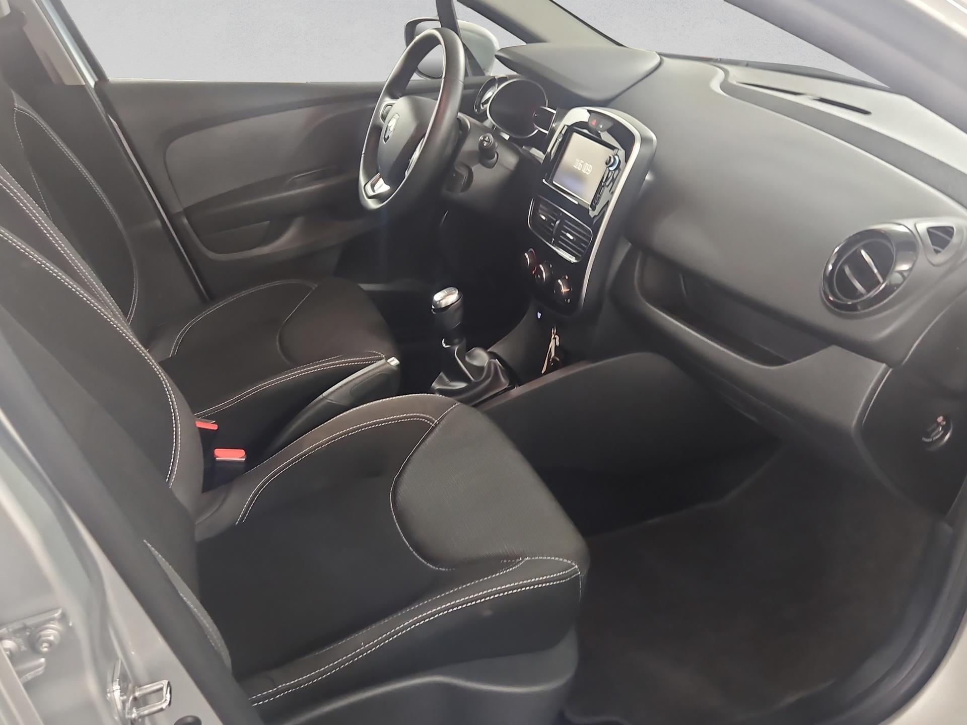 RENAULT Clio 0.9 12V Zen-image-16