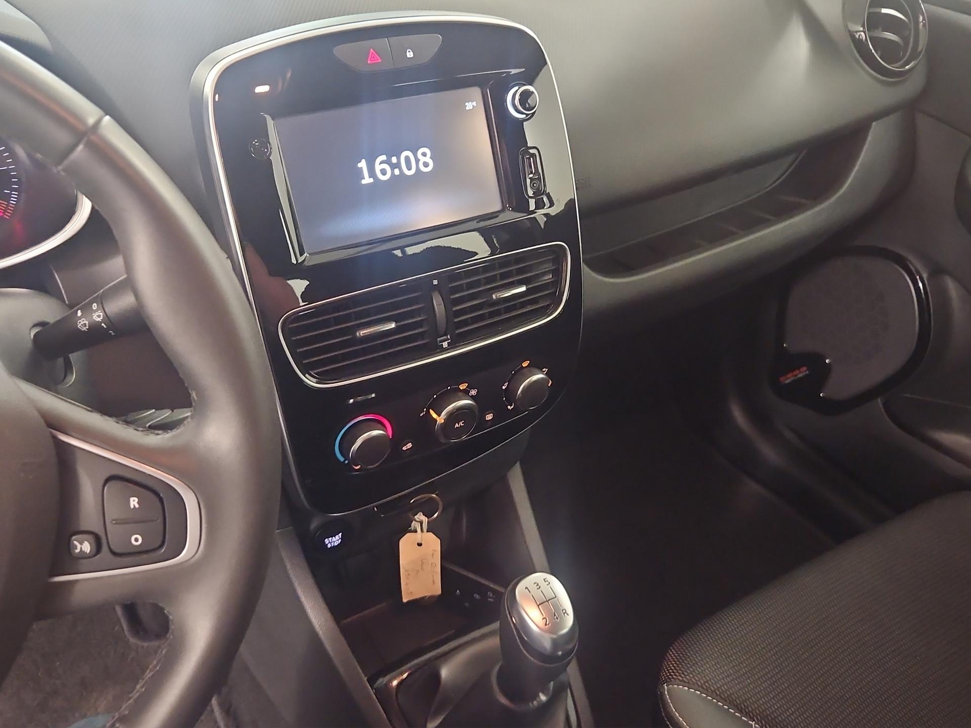 RENAULT Clio 0.9 12V Zen-image-11