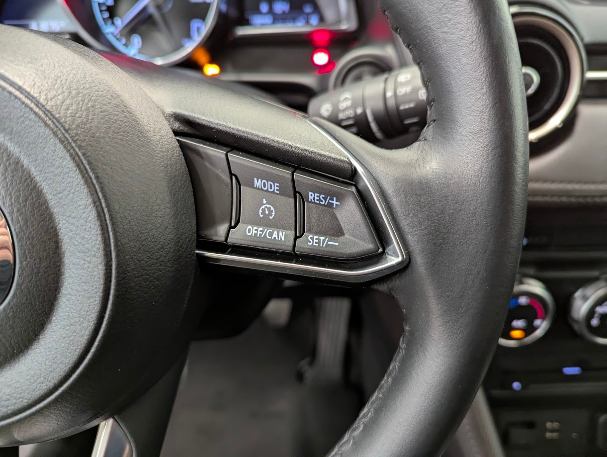 MAZDA 2 1.5 115 Revolution*12MT GAR KOMPLETTER MAZDA-SPOILERKIT SEBRING-SPORTAUSPUFF TEILLEDER NAVI CAM*-image-10