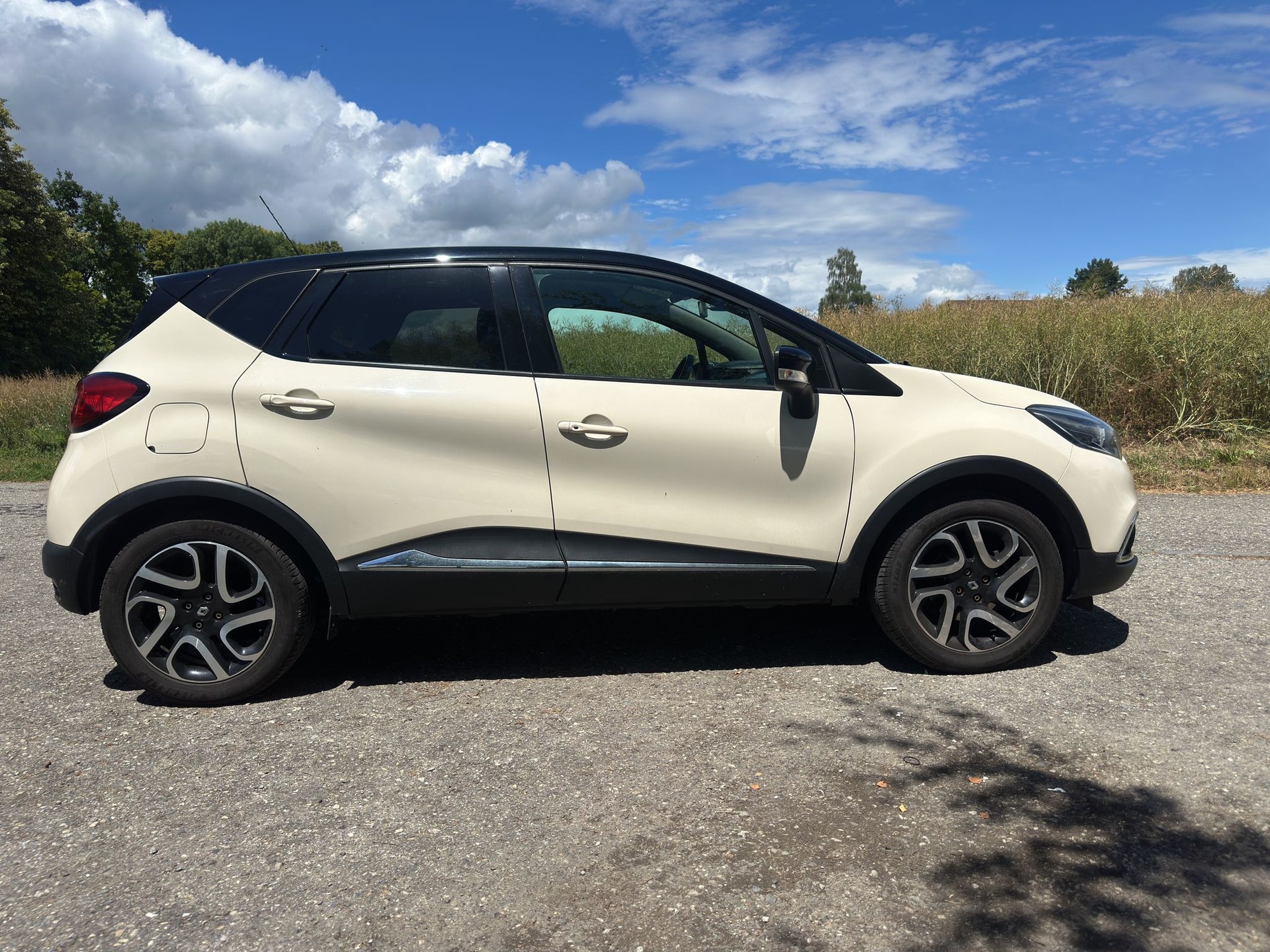 RENAULT Captur 1.2 T 16V Dynamique EDC-image-2