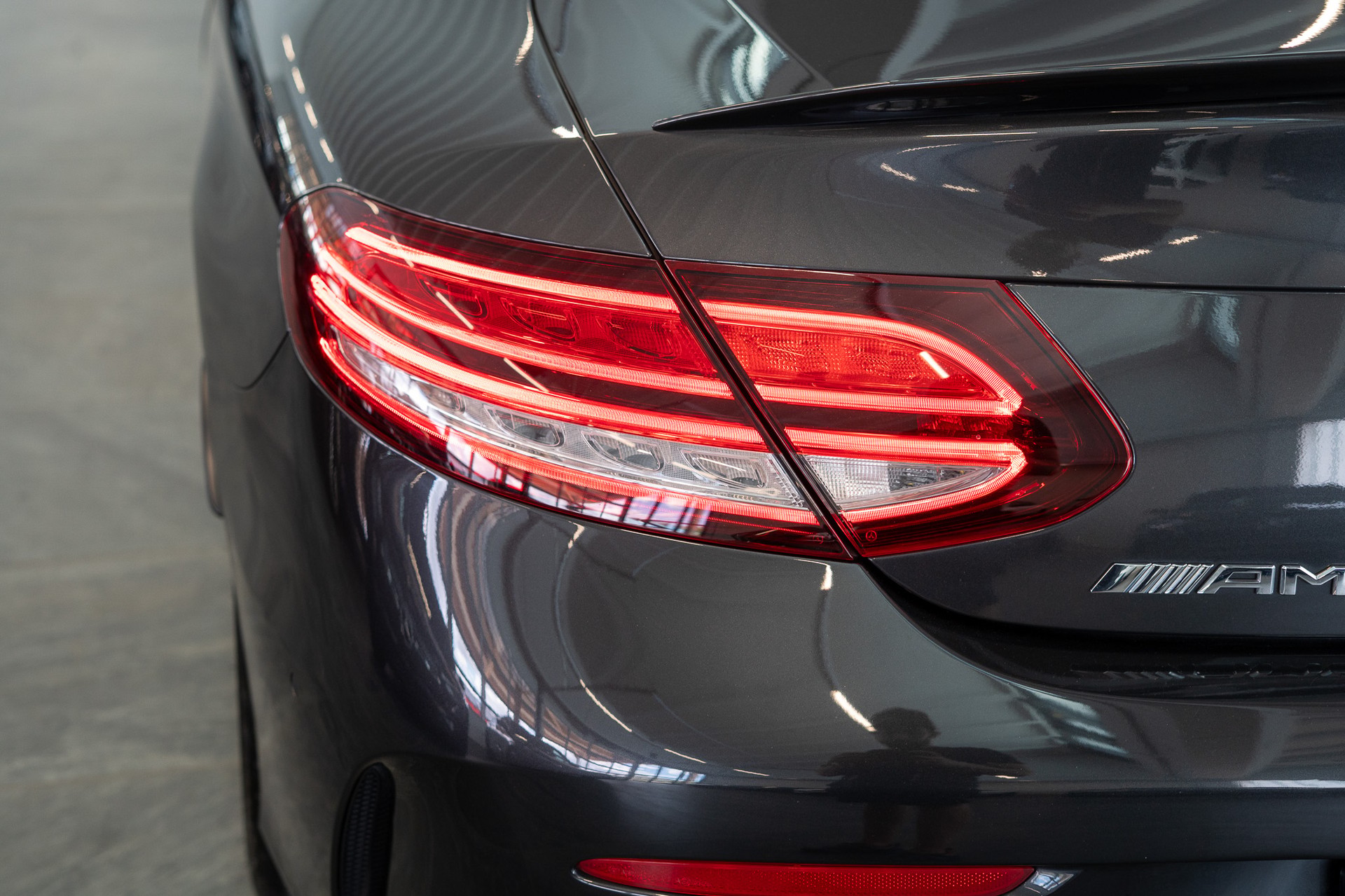 MERCEDES-BENZ C 43 AMG 4matic Coupé / CH-Fahrzeug / ohne OPF / Panorama-Schiebedach-image-22