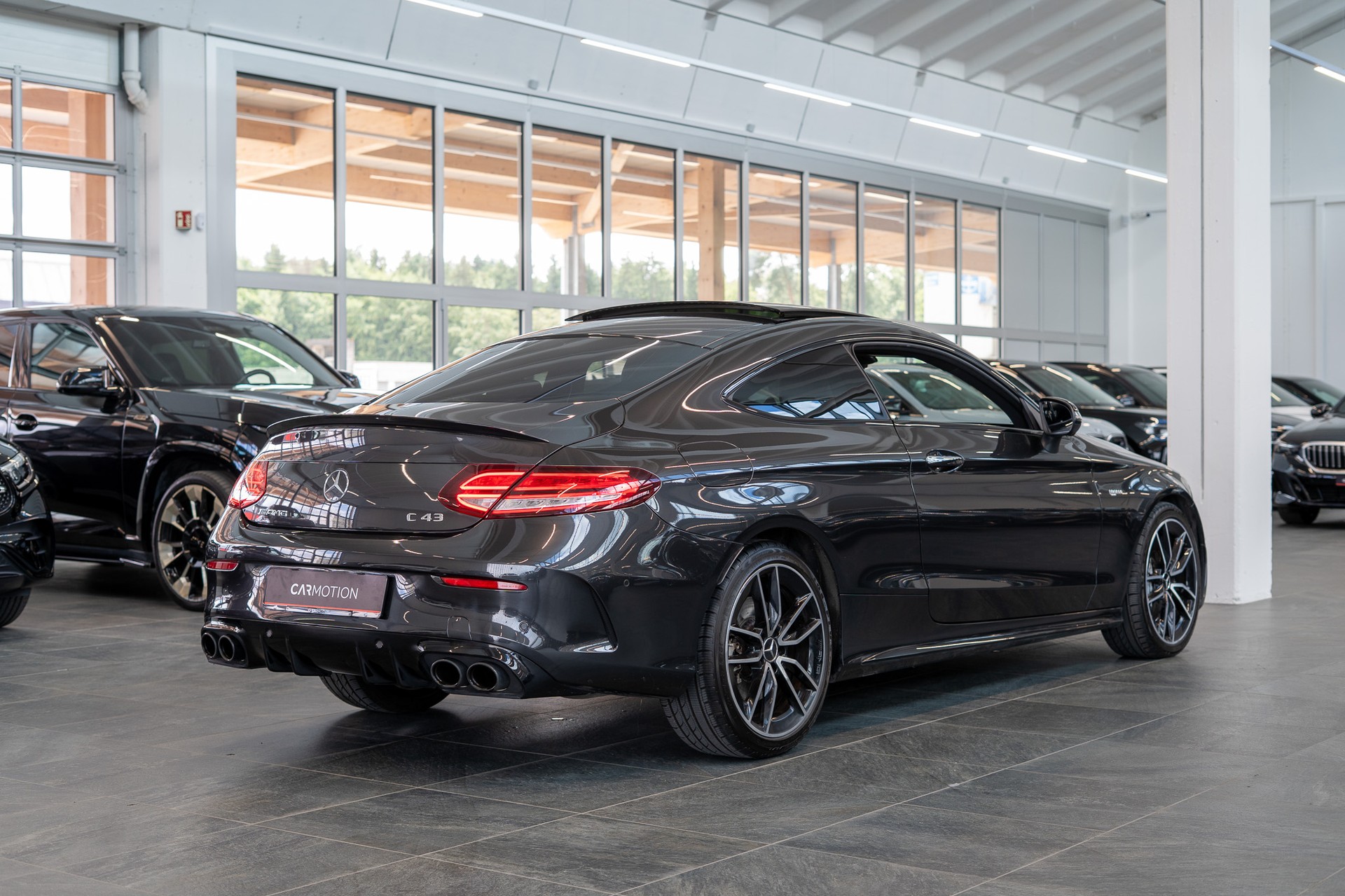 MERCEDES-BENZ C 43 AMG 4matic Coupé / CH-Fahrzeug / ohne OPF / Panorama-Schiebedach-image-6