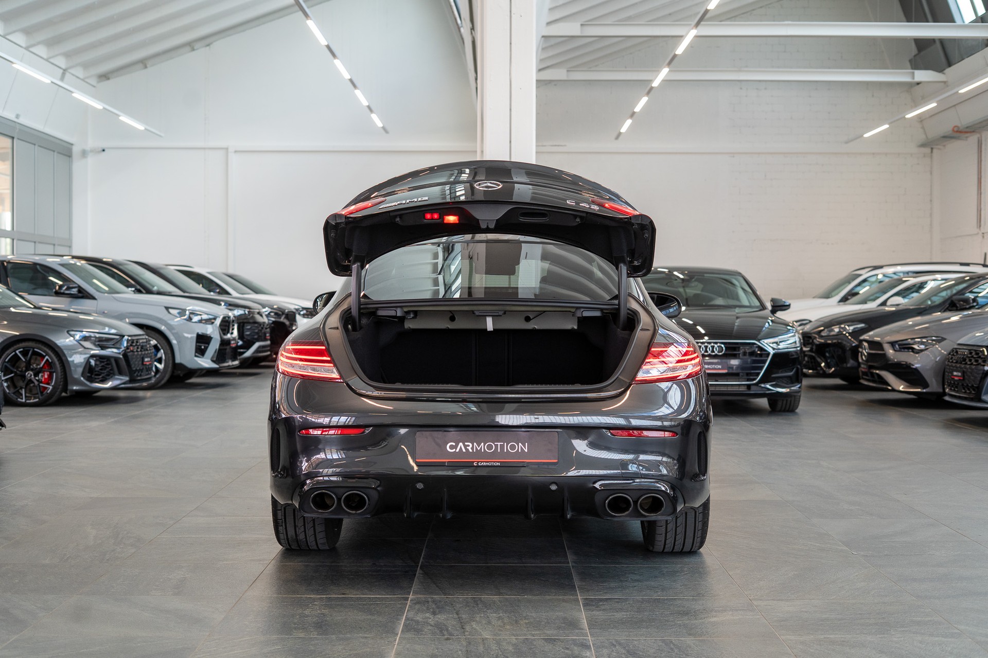 MERCEDES-BENZ C 43 AMG 4matic Coupé / CH-Fahrzeug / ohne OPF / Panorama-Schiebedach-image-5