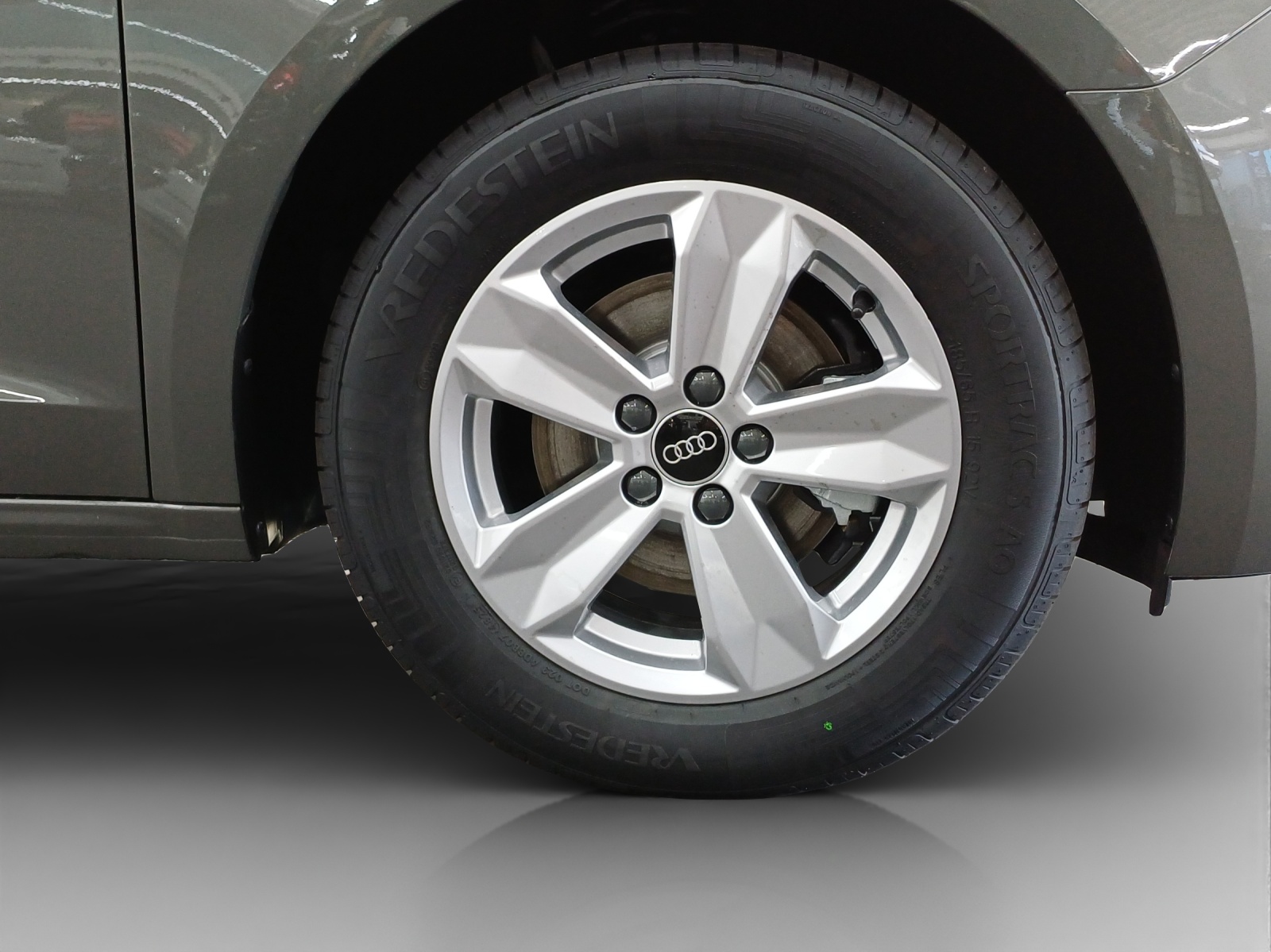 AUDI A1 Sportback 30 TFSI Attraction S-tronic-image-14