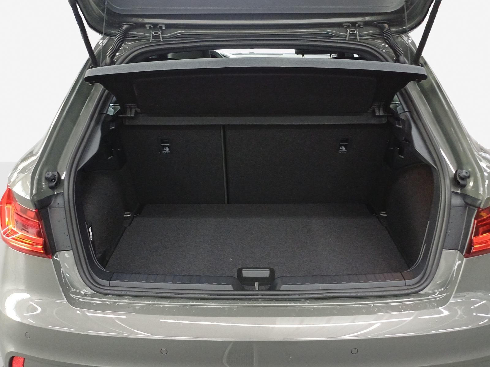 AUDI A1 Sportback 30 TFSI Attraction S-tronic-image-12