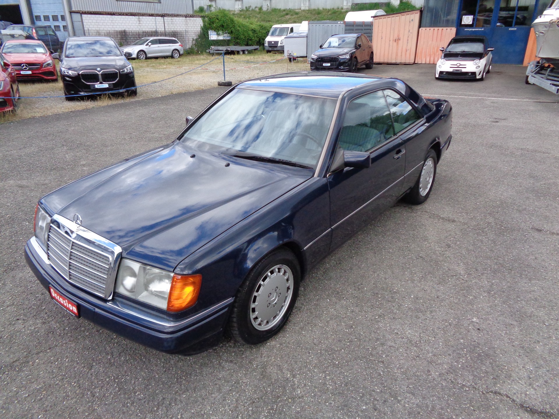 MERCEDES-BENZ 300 CE-image-15