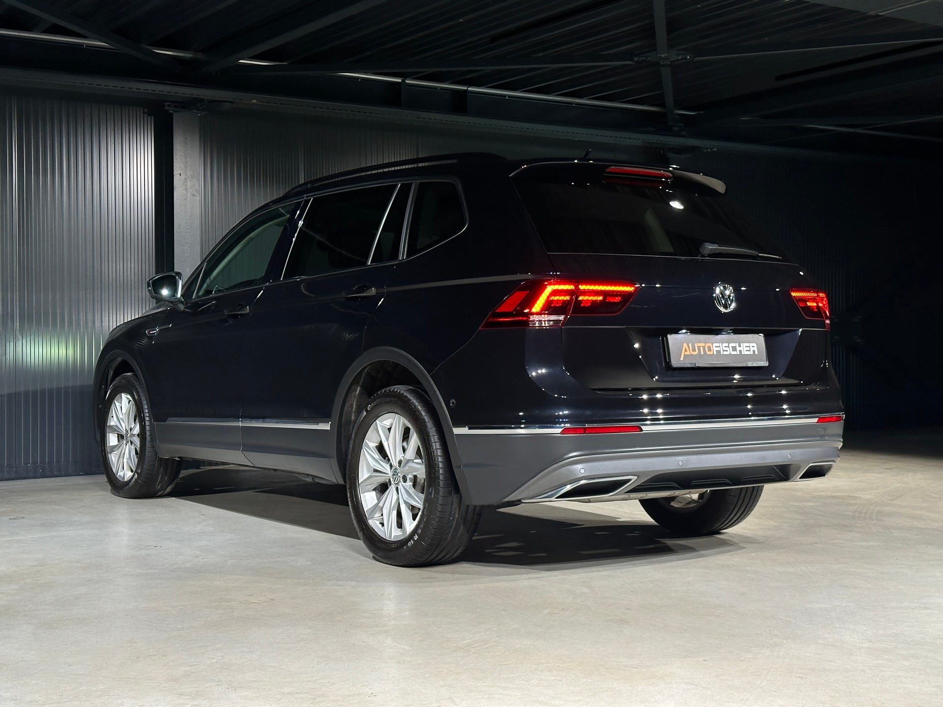 VW Tiguan Allspace 2.0TSI Highline 4Motion DSG-image-7