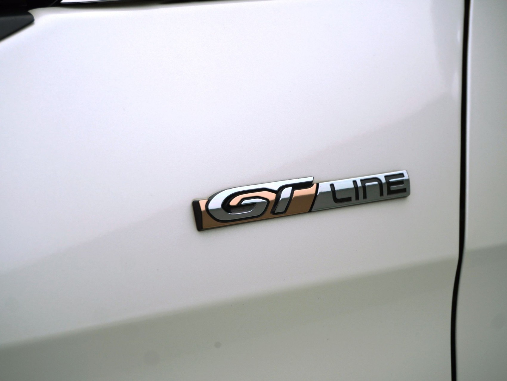 PEUGEOT 3008 1.5 BlueHDi GT Line-image-7
