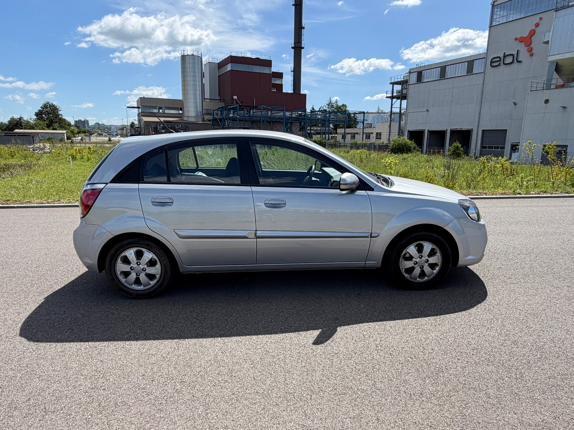KIA Rio 1.6 CVVT Trend-image-4